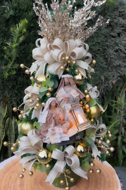 Mini Árvore com Sagrada Família Luz - 70cm e 110cm